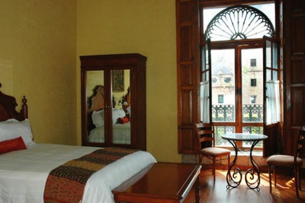 LOS JUANINOS HOTEL BOUTIQUE (Mérida)